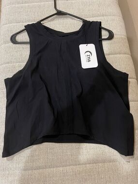 TNA Active Black Cropped Performance Tank